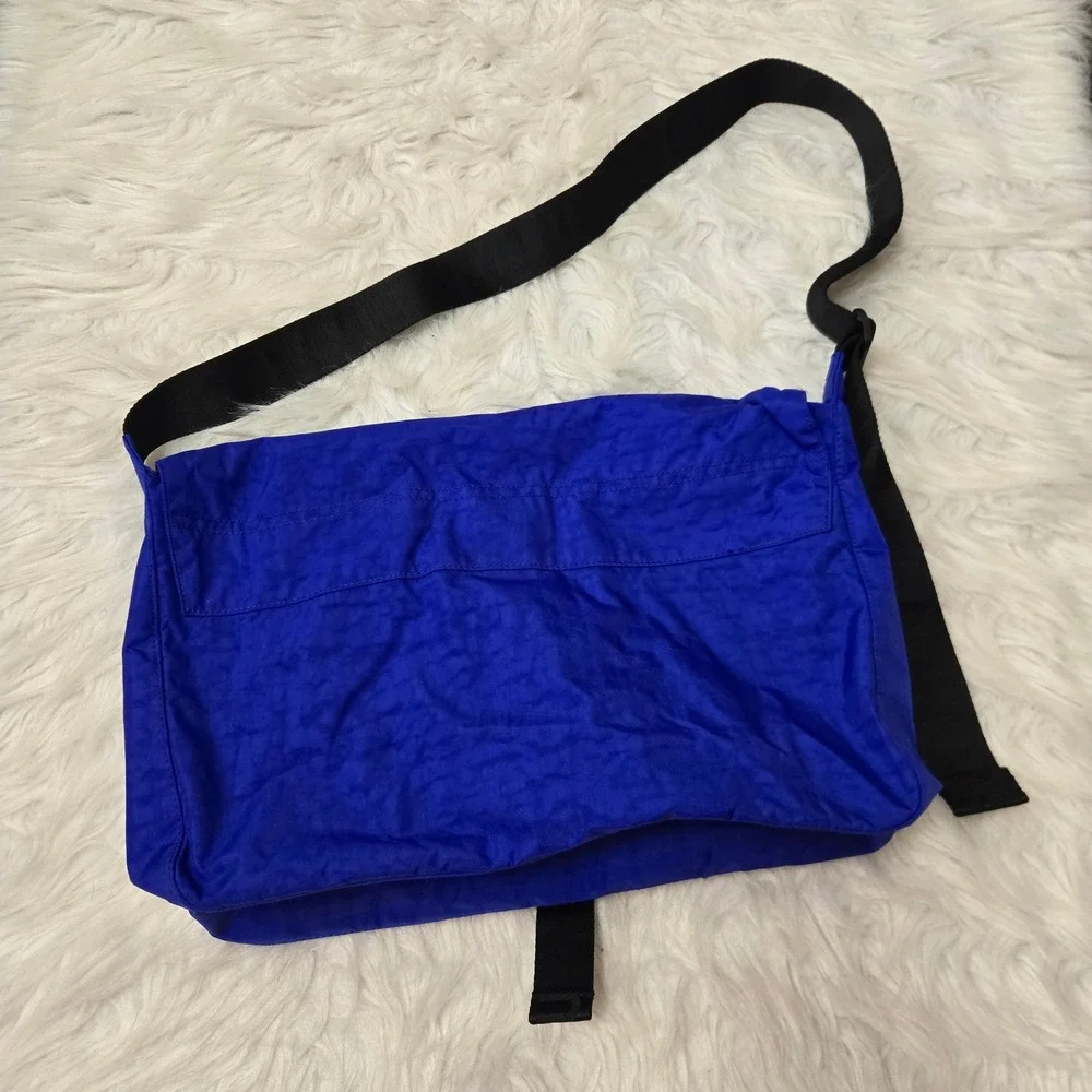 Baggu Nylon Messenger Bag Lapis Blue Recycled Crossbody Laptop Sleeve NWT